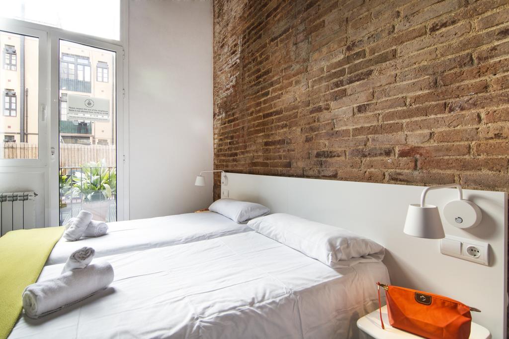 Happy People Plaza España Apartments Barcelona Exterior foto
